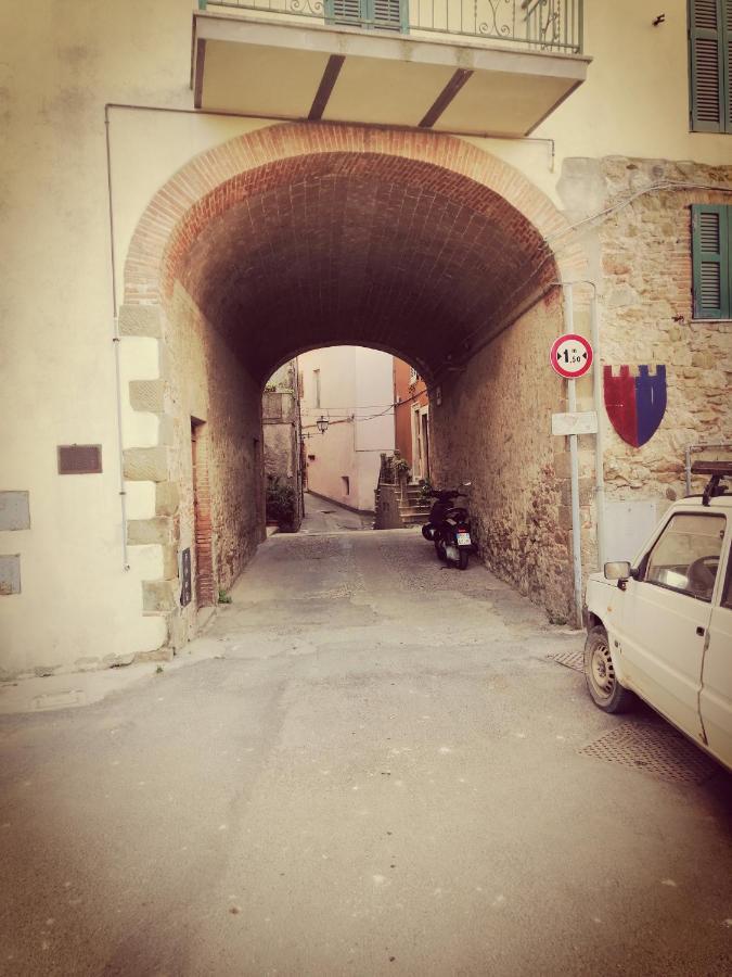 Monolocale tipico toscano vicino terme di Saturnia, la Casa All'Archetto Manciano Esterno foto